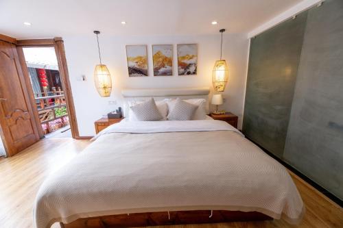 One-Bedroom Suite image 4