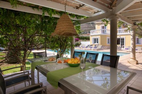 Garden, Villa Coral in Santa Llucia