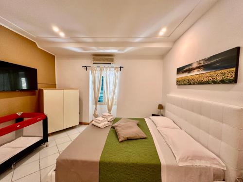 Mammina Home Chiatamone, Неаполь