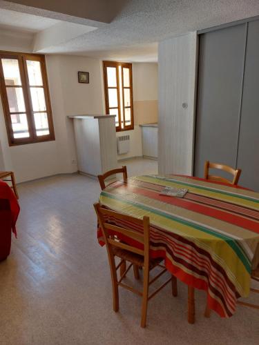 Létesítmények, Gîte communal presbytère (Gite communal presbytere) in Perpignan Városközpont