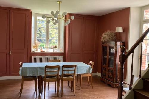 Facilities, Le Clos de l'Eglise in Longueil