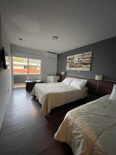 Costalago Suites Hotel - image 2