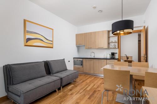 Apartments Rona Erea Icici