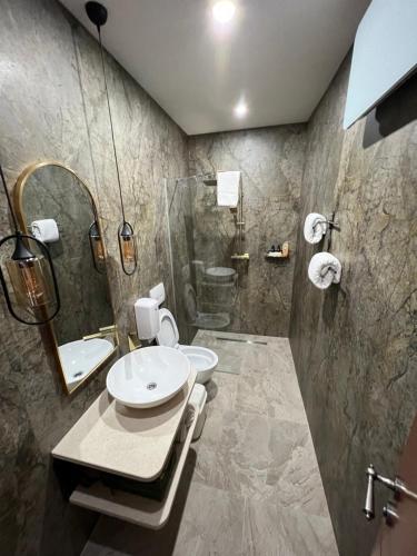 卫浴间, Prenoćište-Sobe-Rooms-Aman (Prenociste-Sobe-Rooms-Aman) in 比哈奇