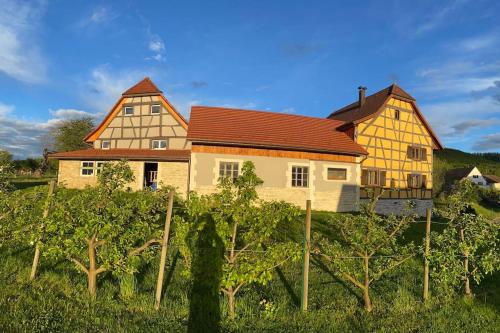 Ancienne ferme de Charles