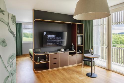 Book the Suite Suite