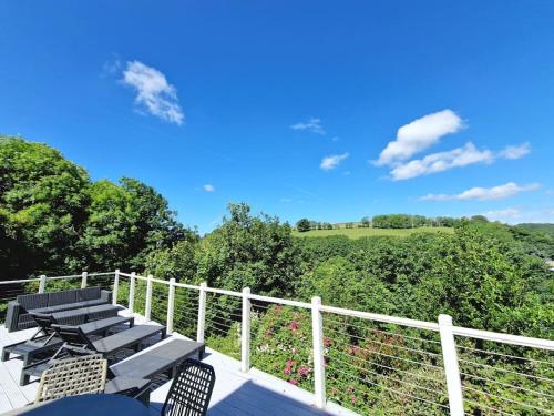 Three Quarter Cottage Three Quarter Cottage