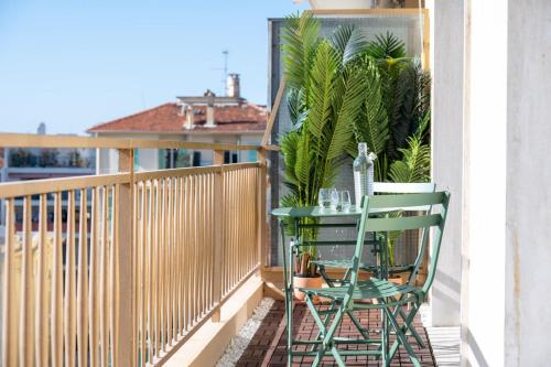 GuestReady - Séjour chic et lumineux avec balcon