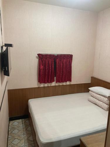 New Swiss Hotel 新瑞士大旅店 in Heping distrikt