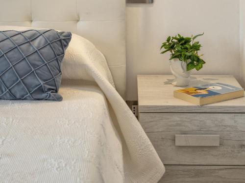 Apartment Antony by Interhome