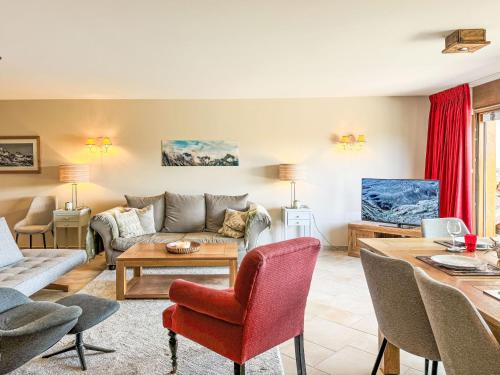 Apartment Cor des Alpes 2 by Interhome in Нанда
