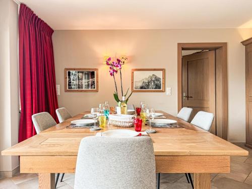 Apartment Cor des Alpes 2 by Interhome in Нанда