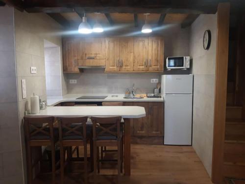 Kitchen, La Calzada del Canto in Villamayor