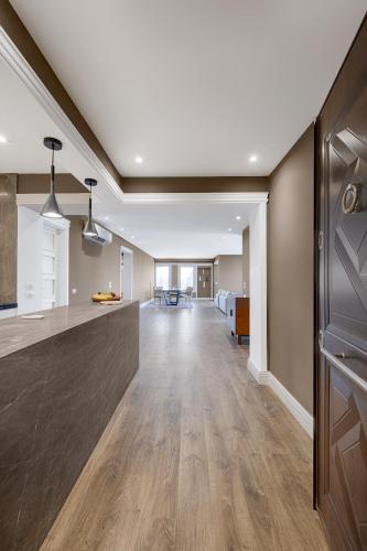 VESTA - Luxury Nile View APT - 2BR - Maadi (II) - image 6