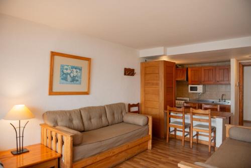 Quadruple Apartment image 5