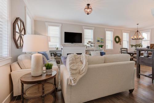 共用Lounge/電視區, Oceananigans by Seabrook Hospitality in 莫及 (WA)