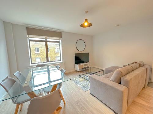 Baker Street Apartments, Londyn