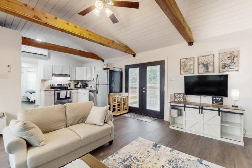 Lucky Cottage in Livingston, USA