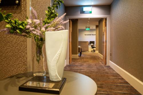 外部景觀, The Enniskillen Hotel and Motel in 恩尼斯基林市中心