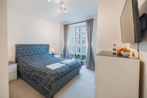 Brixton Village Flat- Private En-suite double bedroom, Londýn