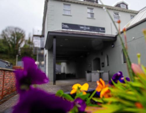 The Enniskillen Hotel and Motel - image 3