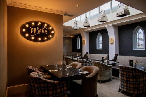 餐廳, The Enniskillen Hotel and Motel in 恩尼斯基林市中心