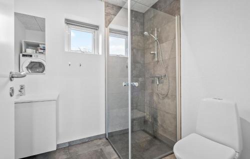 Bathroom, Lovely Home In Ringkøbing With Kitchen in Hee