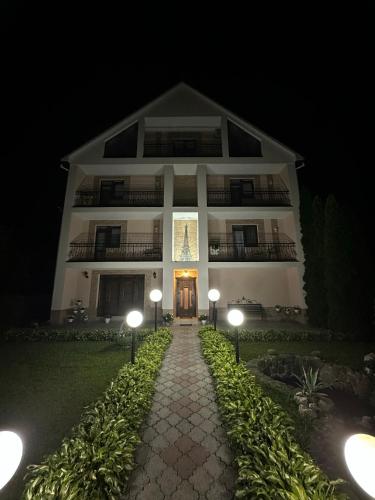 Сонячна Перлина in Poljana