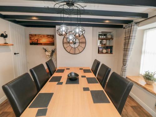 A szálláshely kívülről, 15 High Street in Burniston