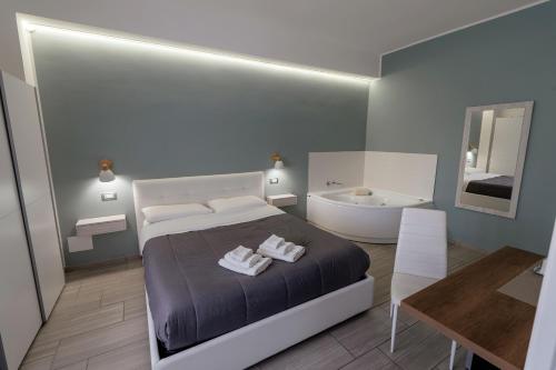 Zaro Suites B&B Room Type - Double Room with Spa Bath Zaro Suites B&B Room Type - Double Room with Spa Bath