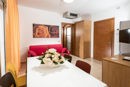 Apartment with Balcony image 3