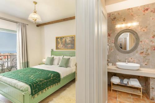 Meydani Suites