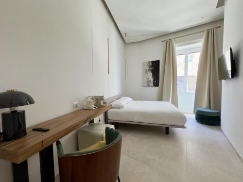 Anno13Suites Room Type - Superior Double Room