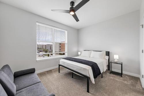 Bold 2201 I Parking I Pool I Gym I Parking Bold 2201 I Parking I Pool I Gym I Parking