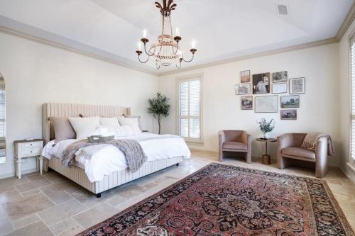 Majestic Oak - Luxury Stay in Dominion, USA
