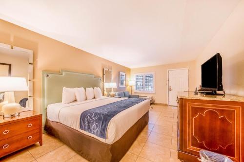 Seasons Florida Resort in Kissimmee
