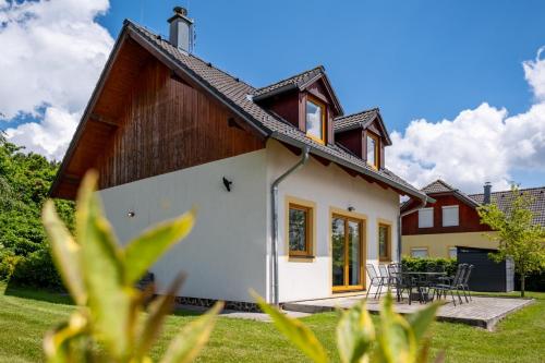 Exterior view, Vila Magda in Lipno nad Vltavou