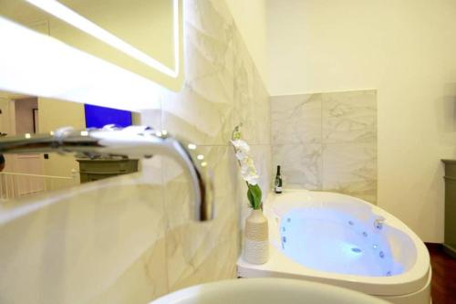 ATRHOME Frattina Luxury, Řím (fotografie 9)