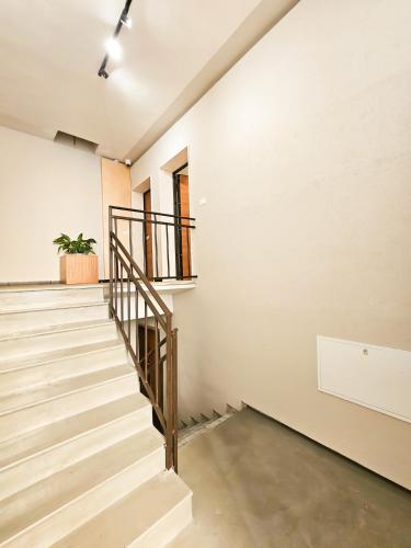 Blloku Apartment, Tirana (photo 6)