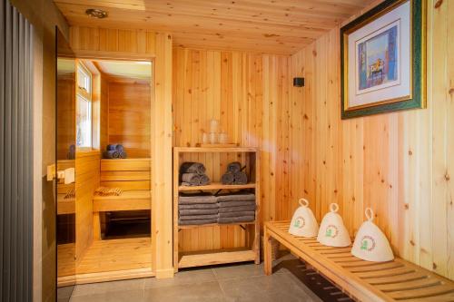 Strathlachlan Lodge & Spa - image 11