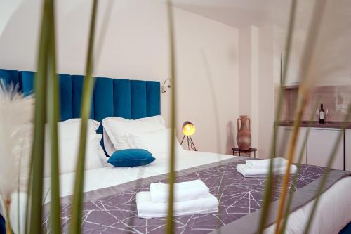 Studio with Sea View image 5