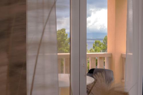 Studio with Sea View image 8
