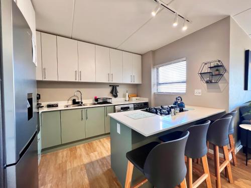 Køkken, Nivica 46 Luxury Apartment Langebaan in Olifantskop