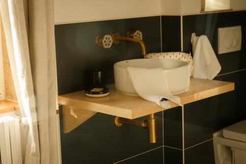 Tomette Singulière Room Type - Large Double Room