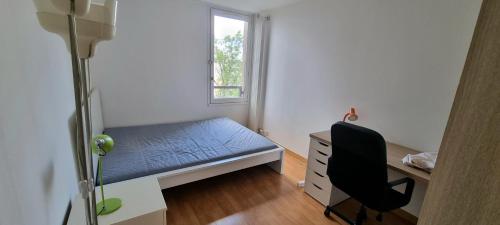 Appartement avec grand salon, barbecue et terrasse proche Paris et Disney in Champs Sur Marne