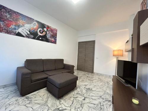 Prella House Roma 50 mt da Metro B Jonio, Rom (Foto 9)