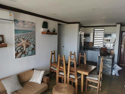 Deluxe Ocean View Penthouse with private Roof Deck - Tap to explore photos