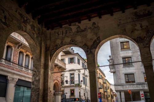 Holiday Treviso Suite Venezia - image 10
