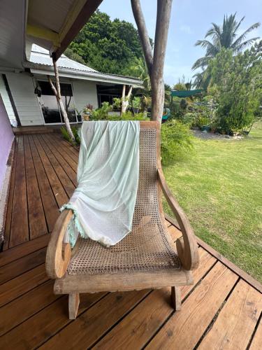 Cơ sở vật chất, Bungalow chez Josi, bord de mer privé (Bungalow chez Josi, bord de mer prive) in Raiatea