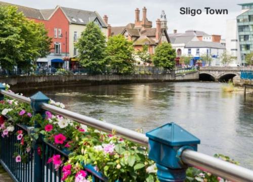 Mountain View at Grange Beg # 2 in สแตรนด์ฮิล